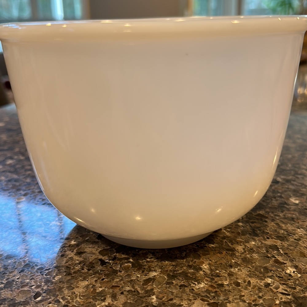Vintage Mixing bowl made in USA glasbake sunbeam - Picture 4 of 6